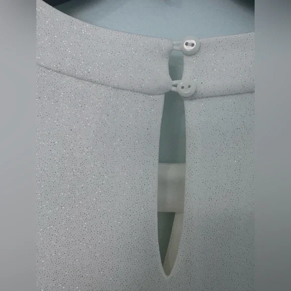 Sparkly white dress - Picture 2 of 10